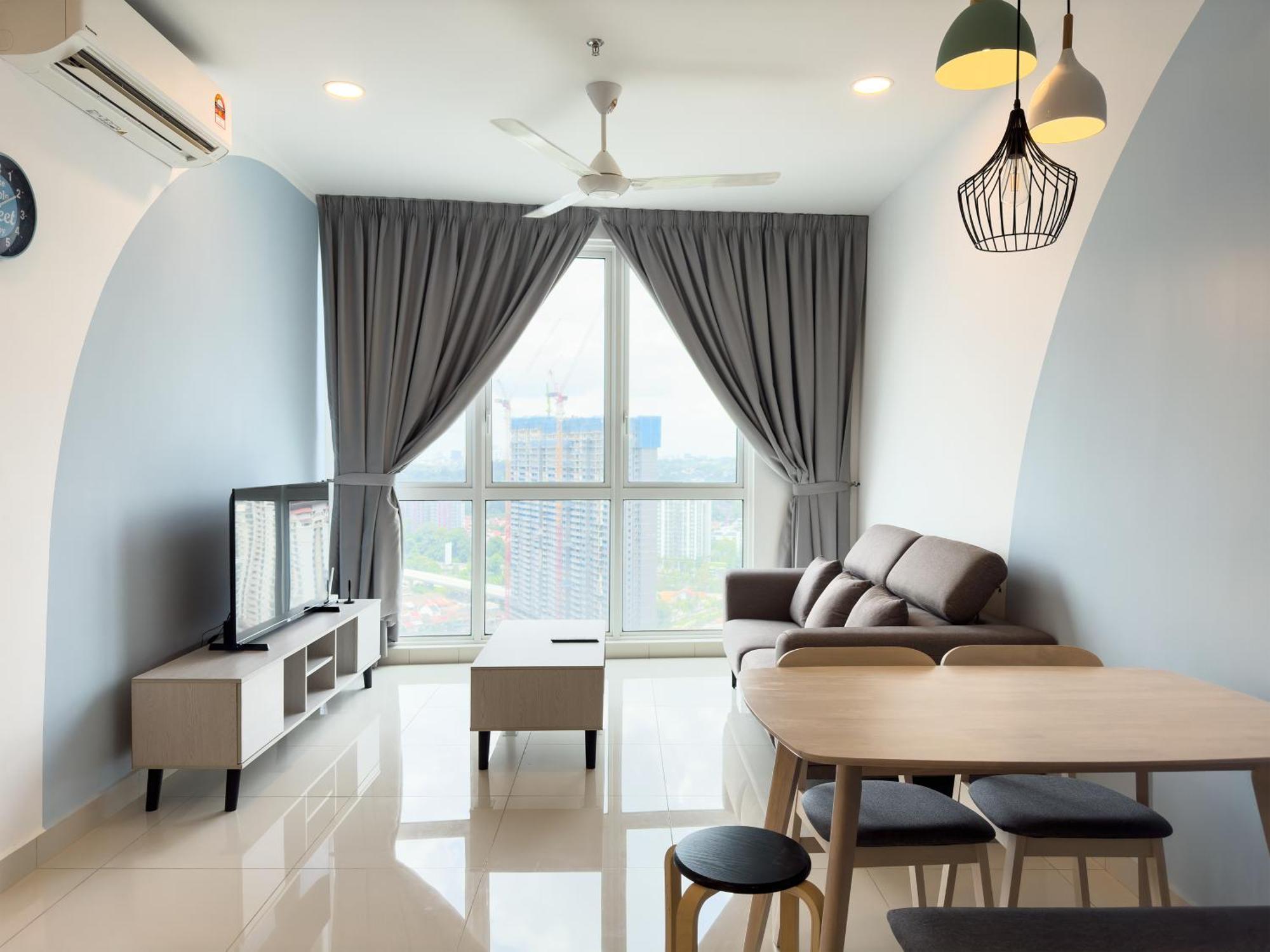 Pangsapuri 2b2b Cozy - 5 Min To Pwtc - Sentul Kl *
